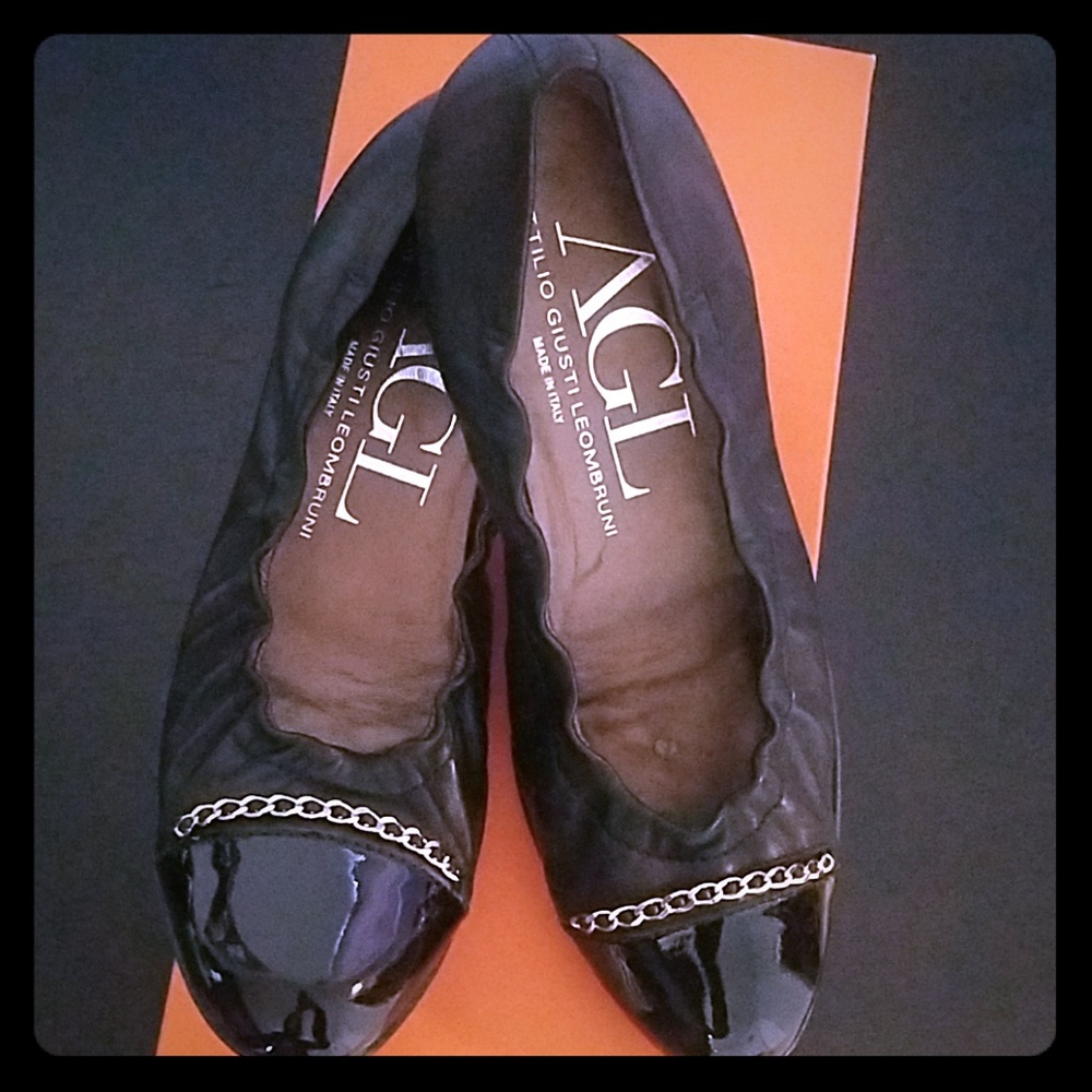 AGL Black Buckle Ballet Flat
